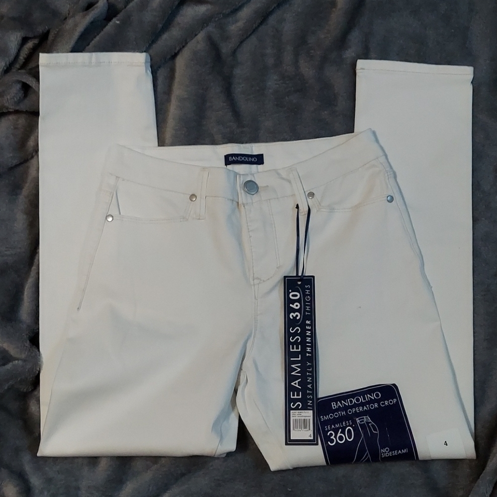Bandolino Smooth Operator Crop Jeans Size 4